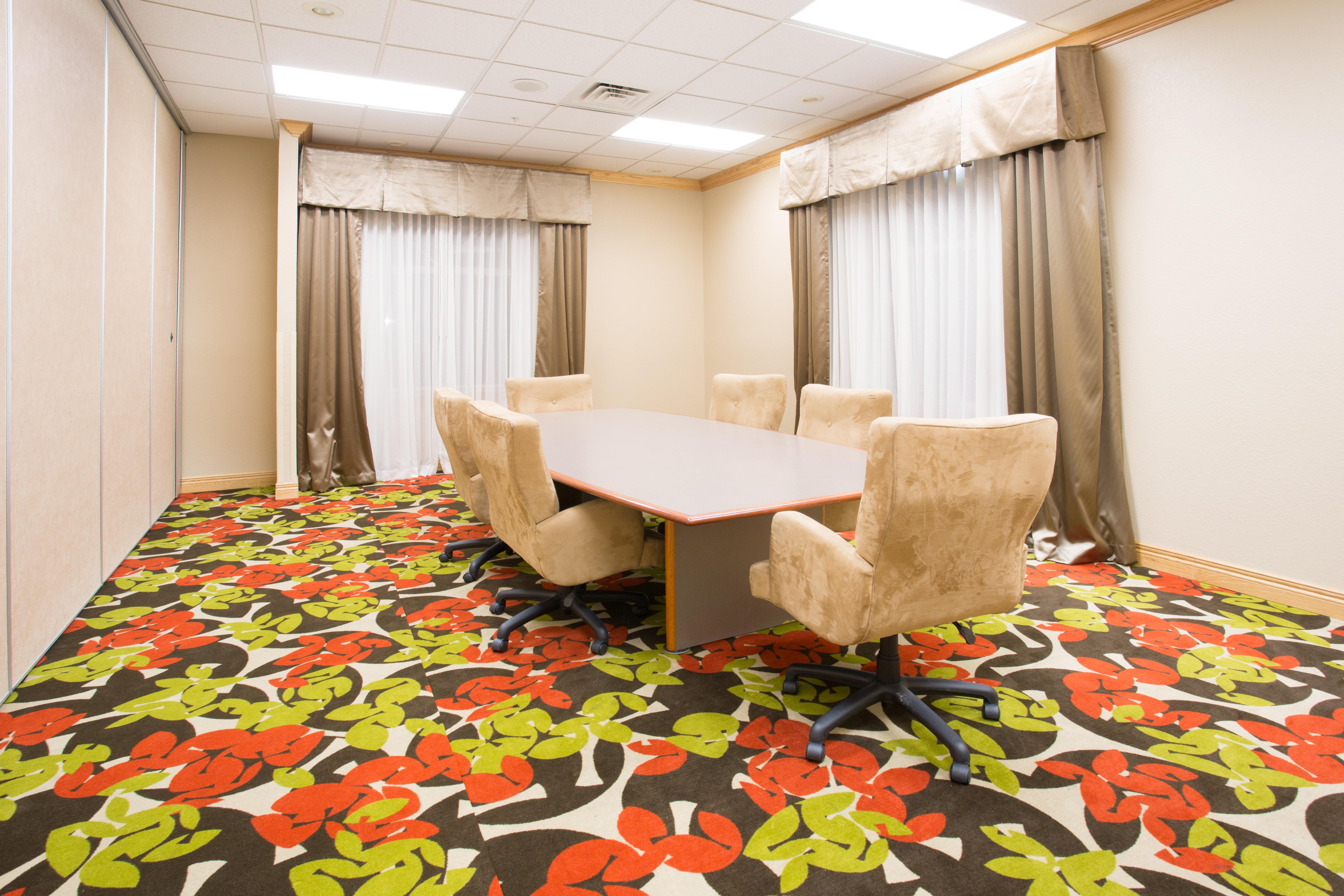 Holiday Inn Express Hotel & Suites Lexington By Ihg Ngoại thất bức ảnh