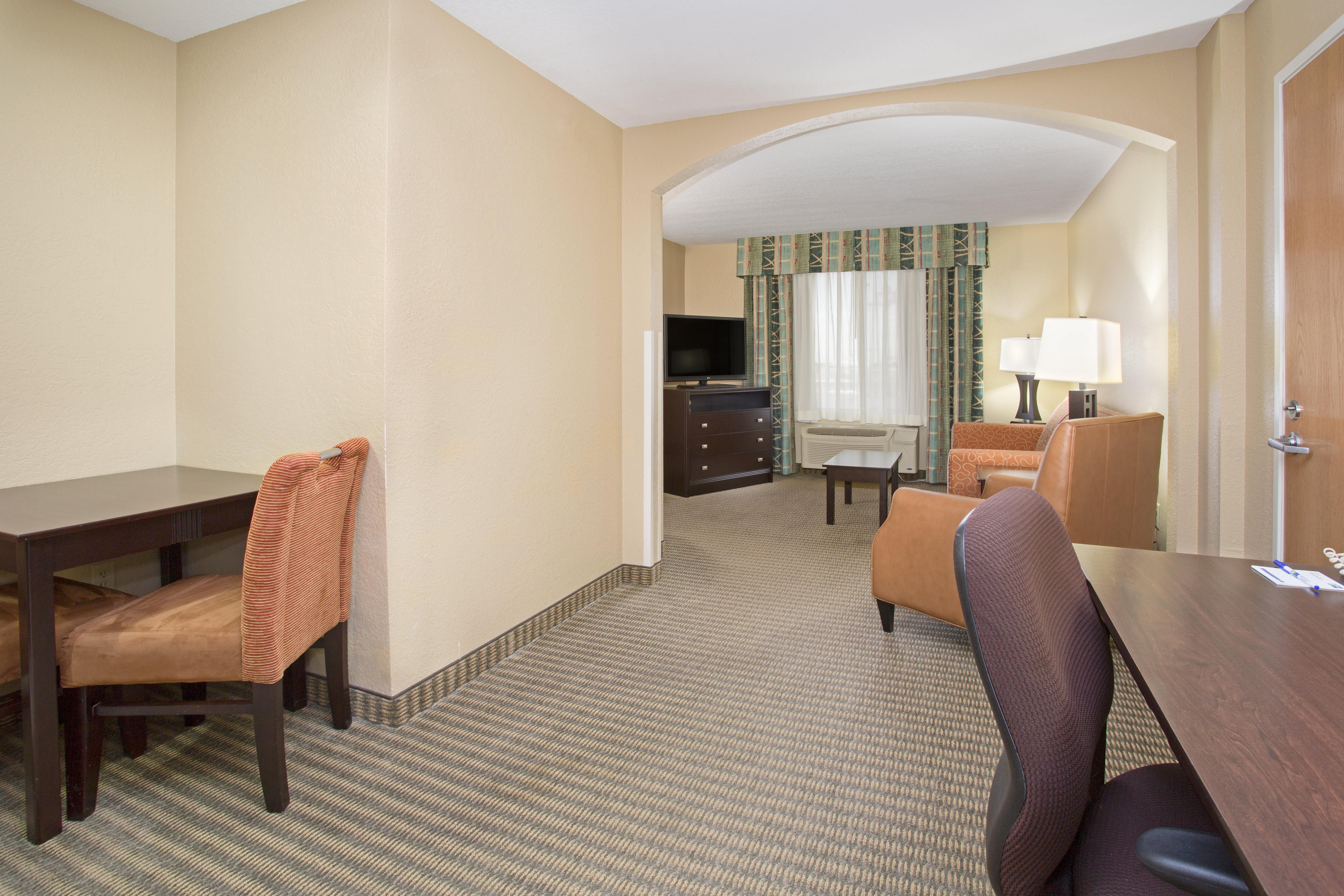 Holiday Inn Express Hotel & Suites Lexington By Ihg Ngoại thất bức ảnh