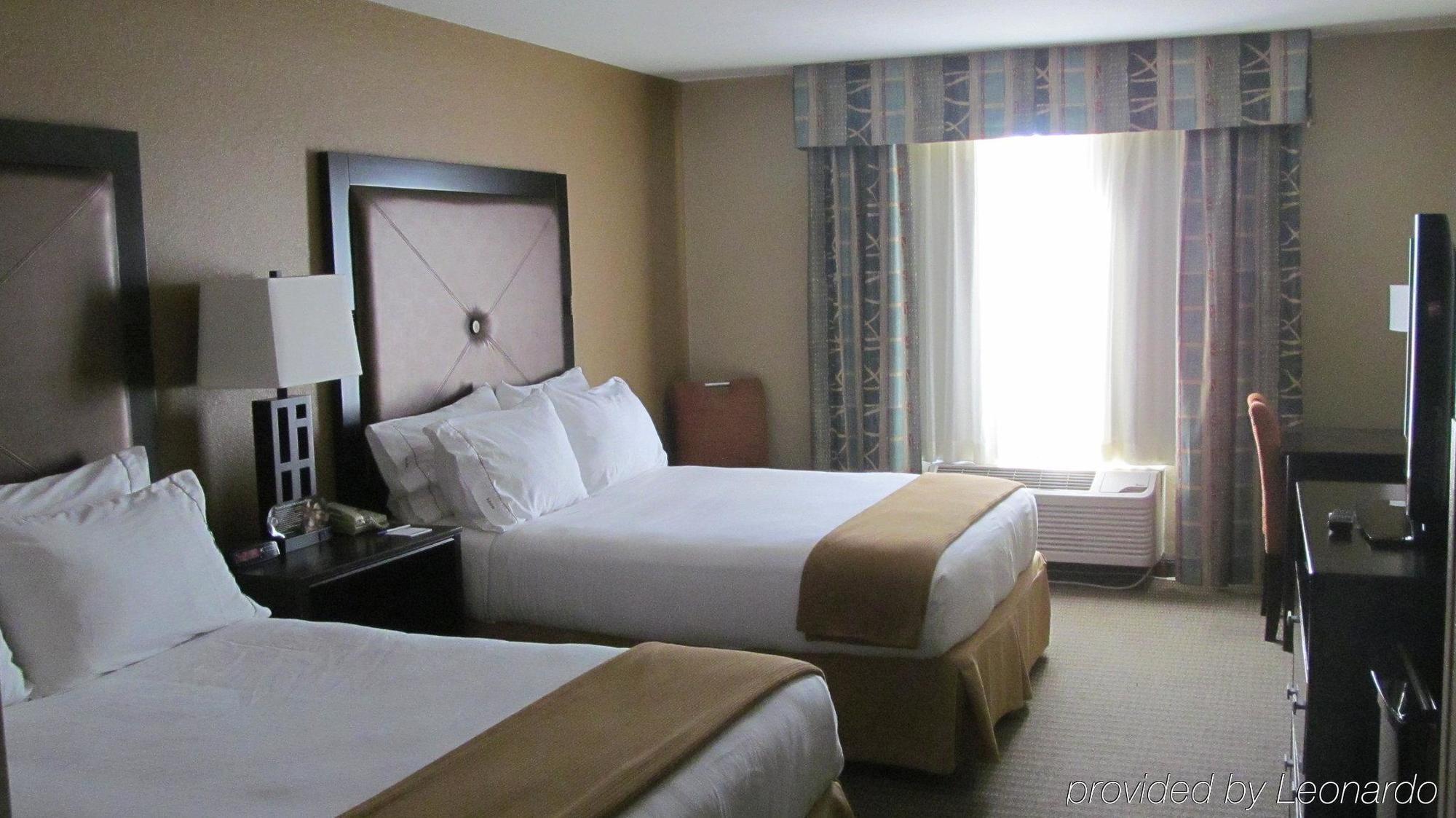 Holiday Inn Express Hotel & Suites Lexington By Ihg Ngoại thất bức ảnh