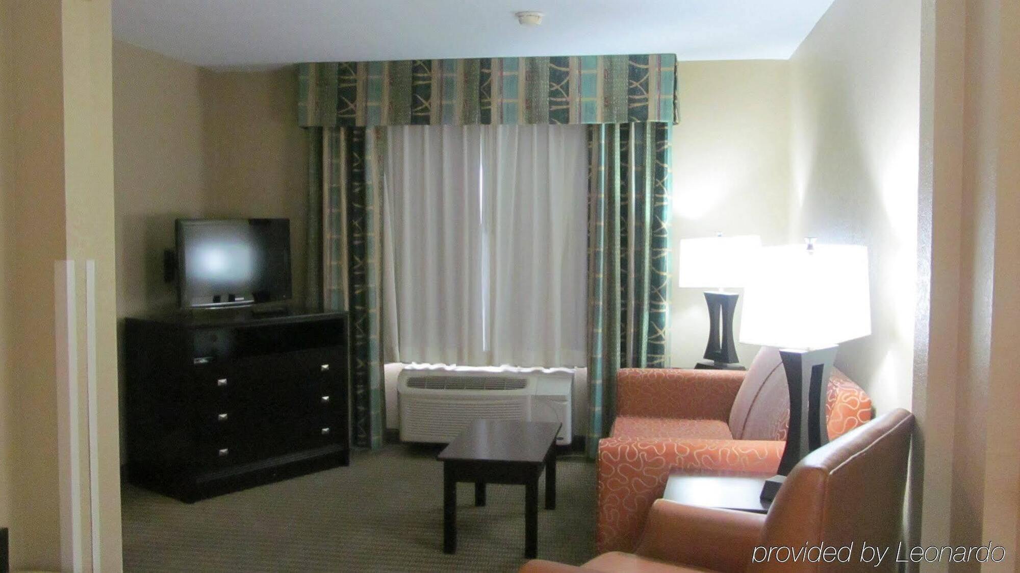 Holiday Inn Express Hotel & Suites Lexington By Ihg Ngoại thất bức ảnh