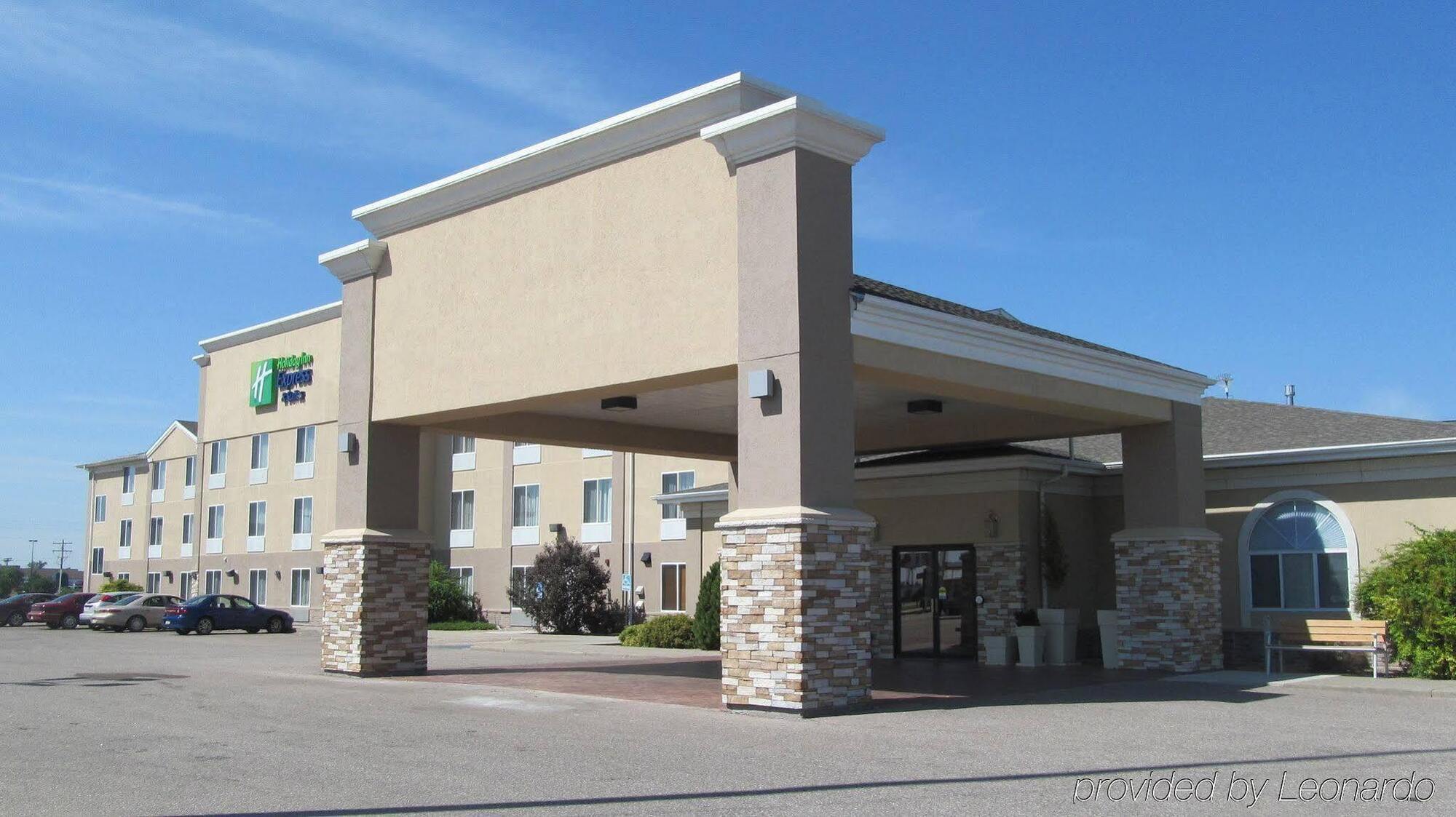 Holiday Inn Express Hotel & Suites Lexington By Ihg Ngoại thất bức ảnh